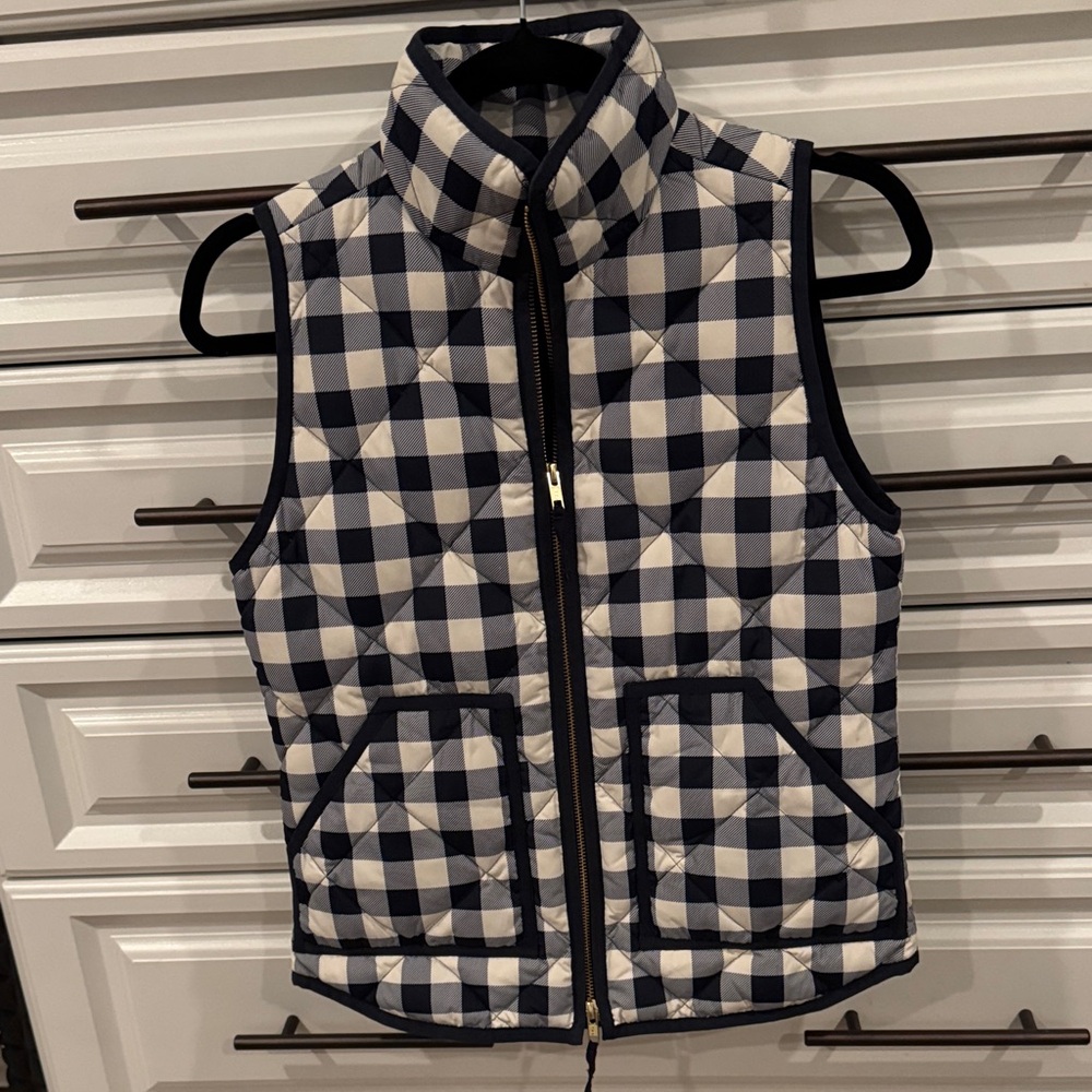 J crew excursion vest